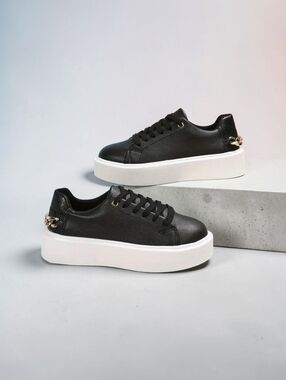 Faux Leather Low Top Platform Sneakers ▪︎ Black/Gold ▪︎ Sz 38/7